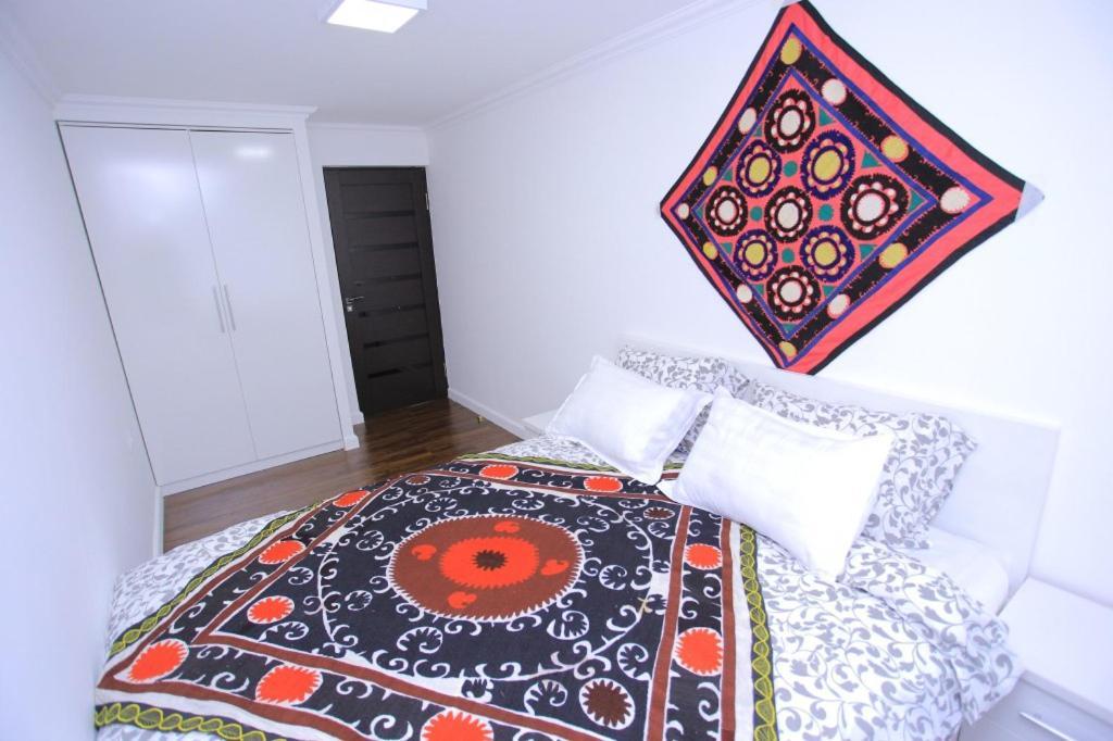 Overlooking Registan Square Luxury 2 Bedrooms Apartment Samarkand Exterior foto